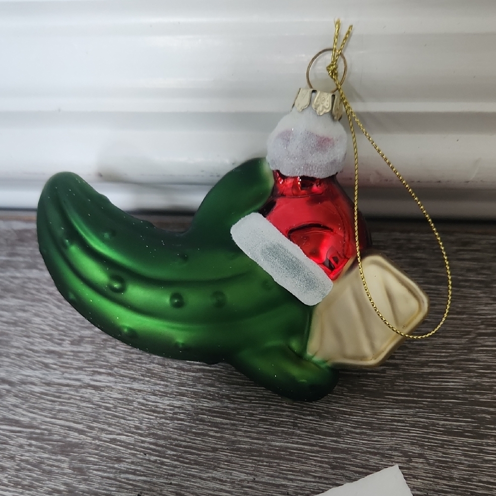 Pickleball Santa Ornament - Festive Green - Picture 3 of 6